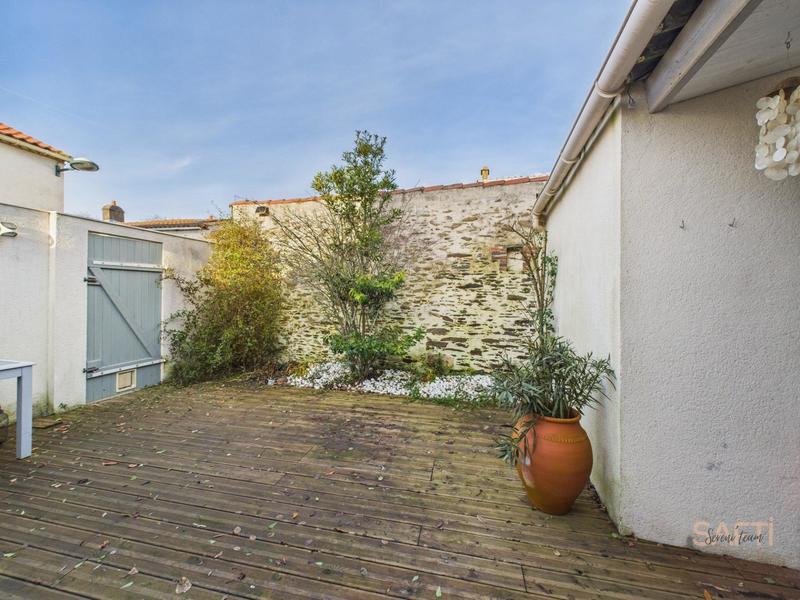 Maison - 92 m² - 3 pièces