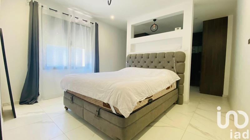 Maison - 190 m² - 8 pièces