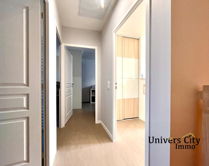 Maison - 81 m² - 4 pièces