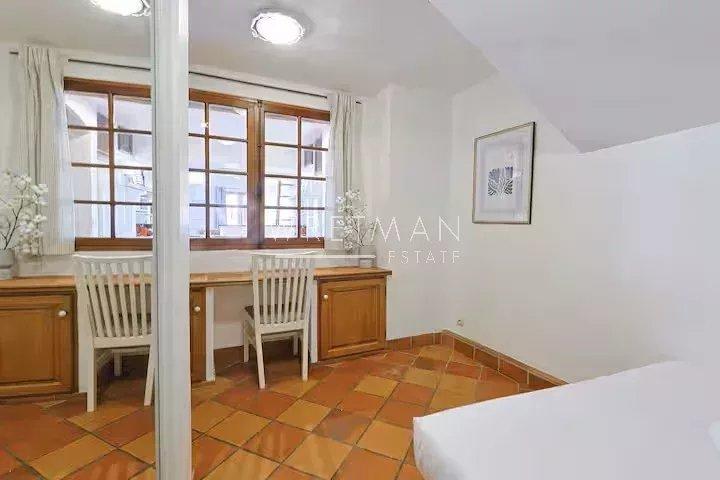 Appartement - 71 m² - 4 pièces