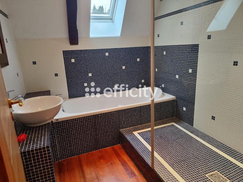 Maison - 170 m² - 5 pièces