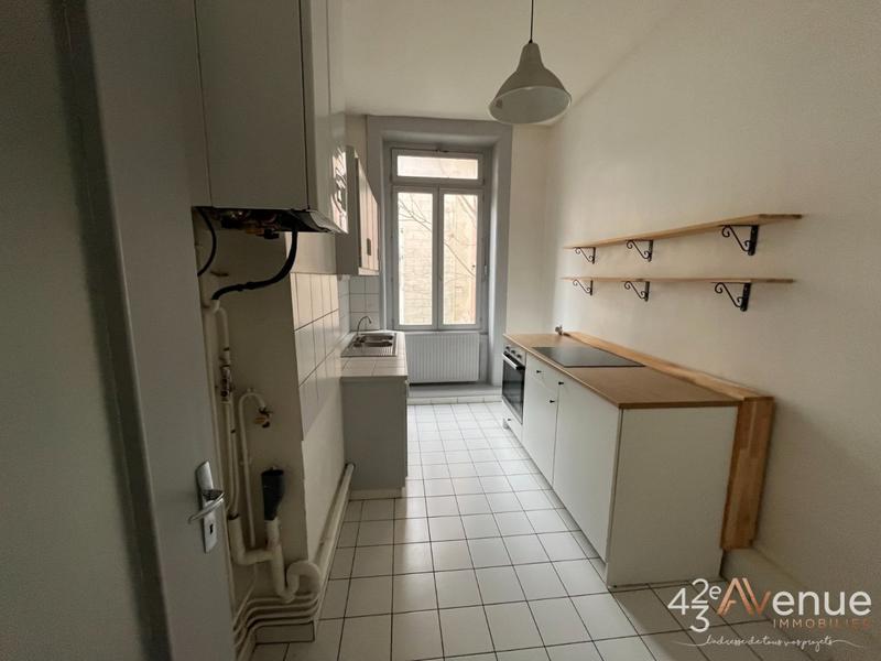 Appartement - 49 m² - 2 pièces