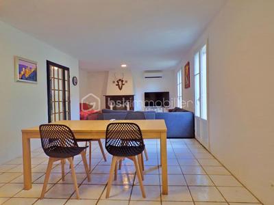 Maison traditionnelle - 171 m² - 6 pièces