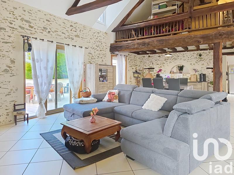 Maison - 197 m² - 7 pièces