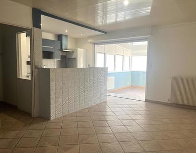 Appartement - 64 m² - 2 pièces