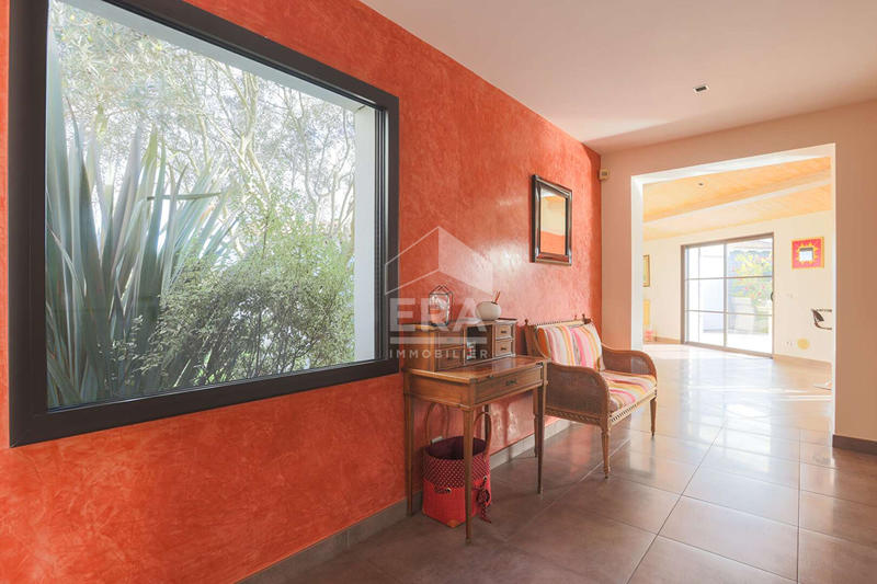 Maison - 197 m² - 8 pièces