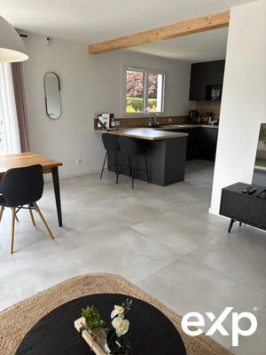 Maison - 105 m² - 5 pièces