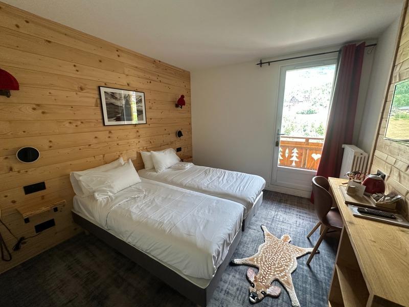 Fonds de commerce - 1 492 m²