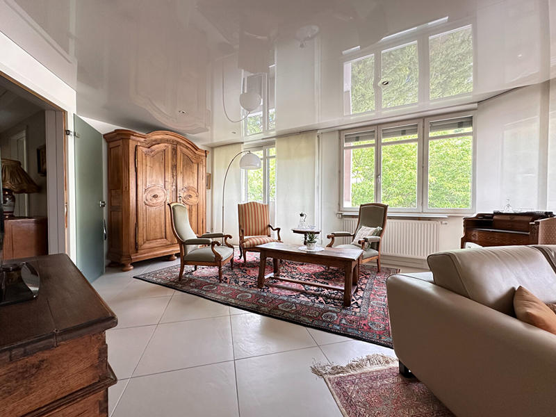 Appartement - 168 m² - 5 pièces