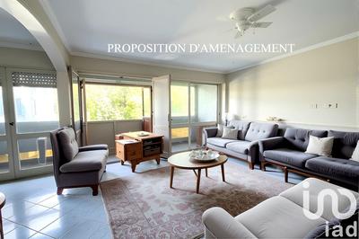 Appartement - 100 m² - 5 pièces