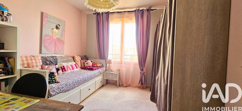 Maison - 93 m² - 5 pièces