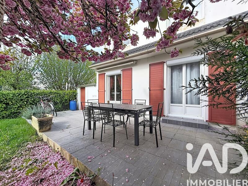 Maison - 86 m² - 4 pièces