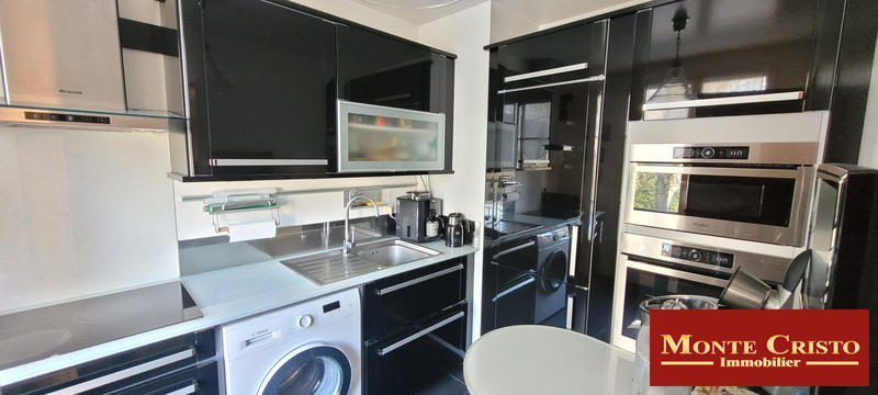 Appartement - 82 m² - 5 pièces