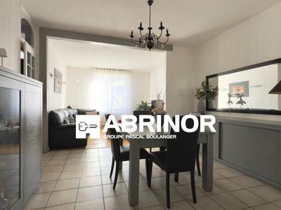 Maison - 107 m² - 5 pièces