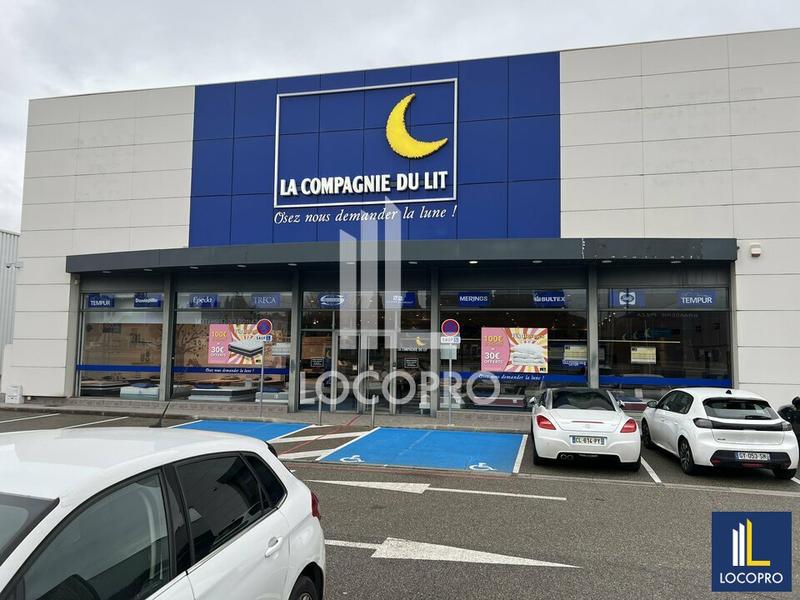 Local commercial - 578 m²