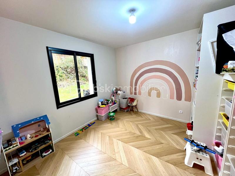 Maison - 144 m² - 7 pièces