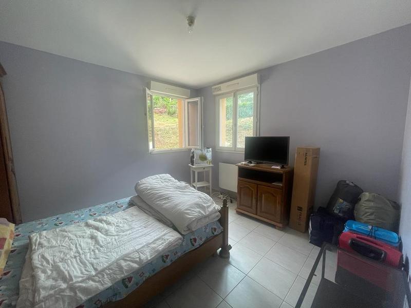 Villa - 384 m² - 8 pièces