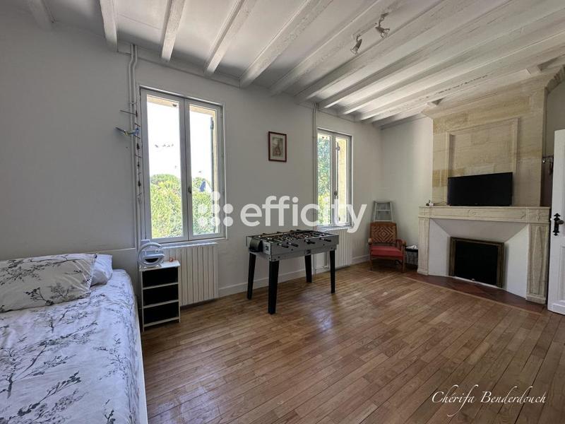 Maison bourgeoise - 180 m² - 6 pièces