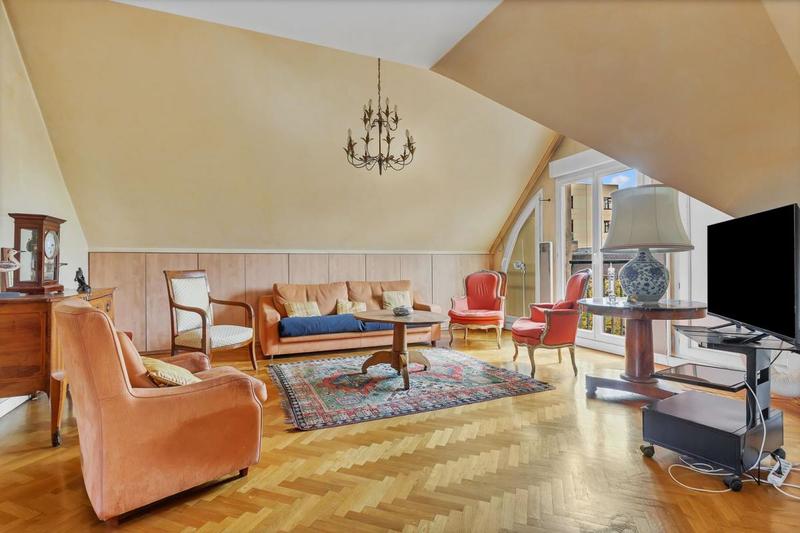 Appartement - 91 m² - 4 pièces