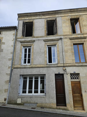 Maison de village - 153 m² - 8 pièces