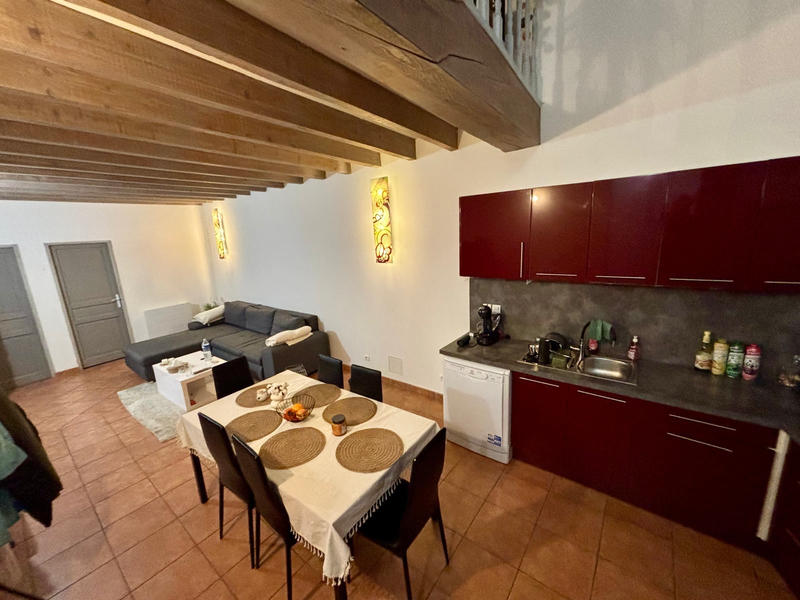 Loft - 68 m² - 2 pièces