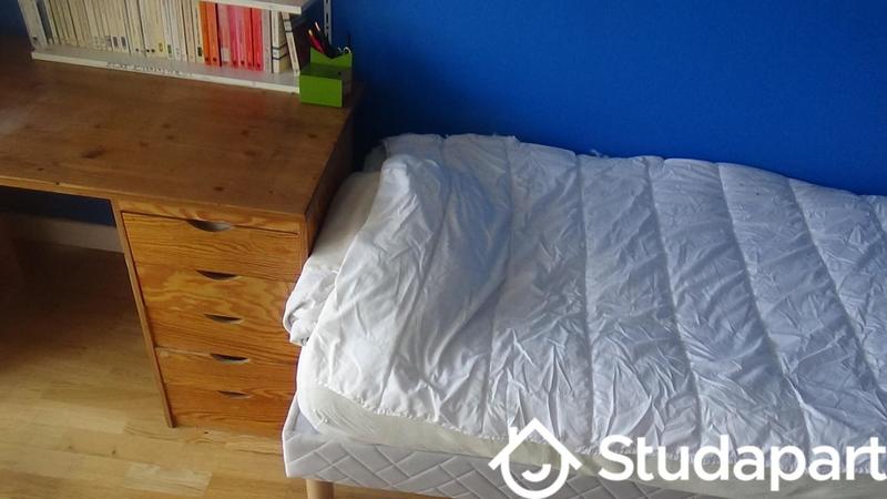 Chambre - 10 m² - 1 pièce