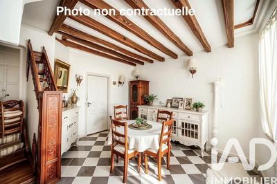 Maison - 153 m² - 6 pièces