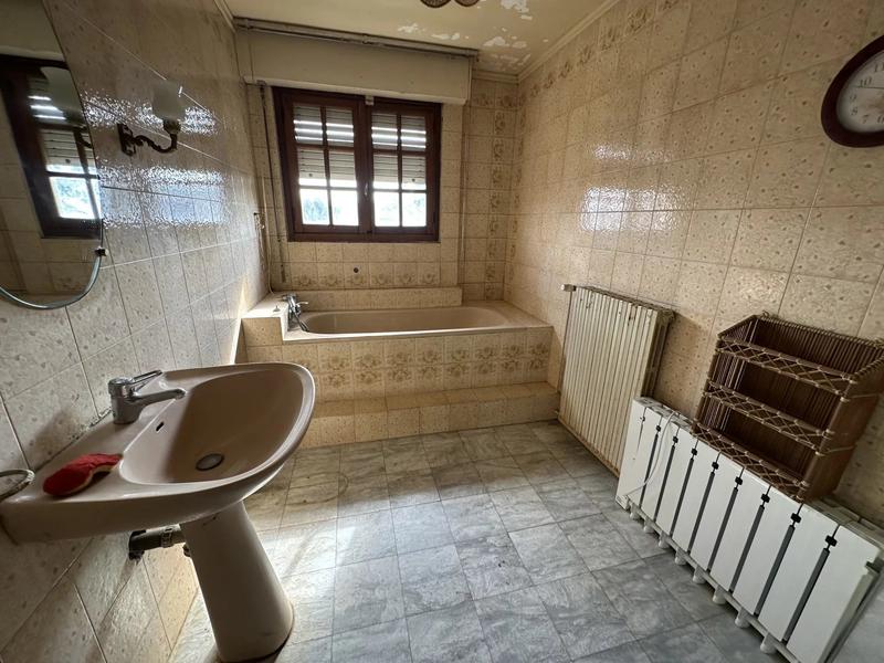 Maison - 152 m² - 7 pièces