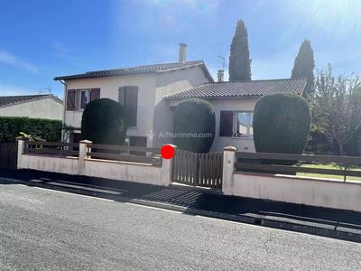 Maison - 123 m² - 7 pièces