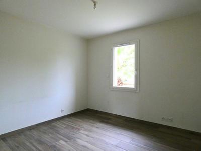 Pavillon - 80 m² - 3 pièces