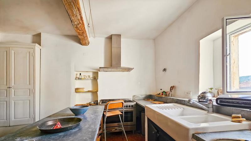 Maison de village - 92 m² - 3 pièces