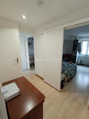 Appartement - 49 m² - 3 pièces