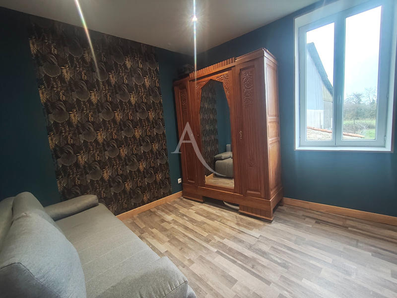 Maison - 96 m² - 3 pièces