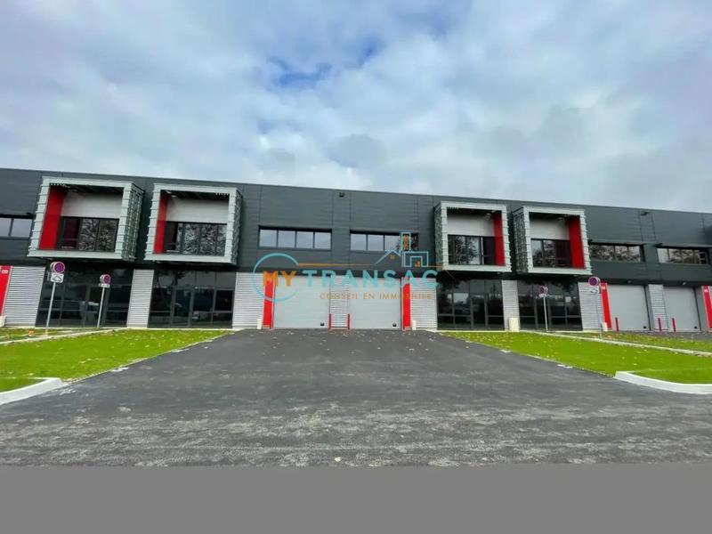 Local d'activités - 378 m²