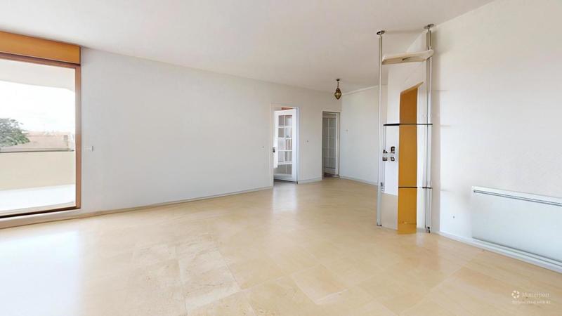 Appartement - 82 m² - 3 pièces