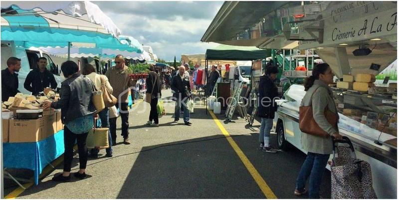 Terrain constructible - 1 122 m²