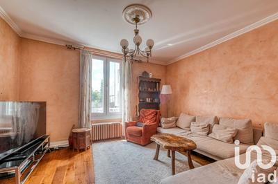 Maison - 200 m² - 8 pièces