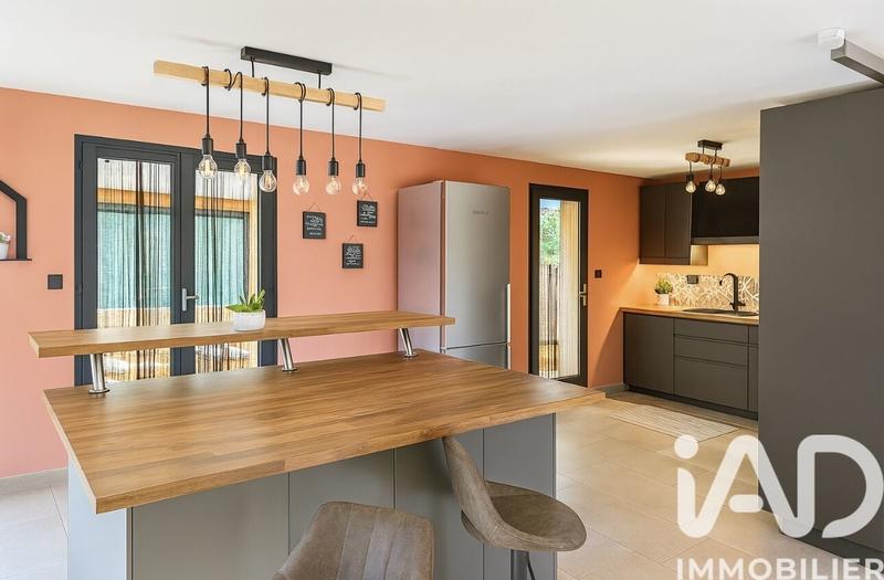 Maison - 122 m² - 5 pièces