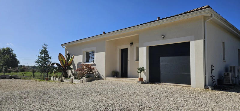 Maison - 106 m² - 4 pièces