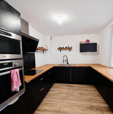 Maison - 192 m² - 6 pièces