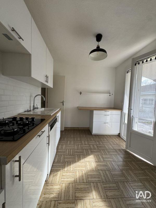 Maison - 83 m² - 4 pièces