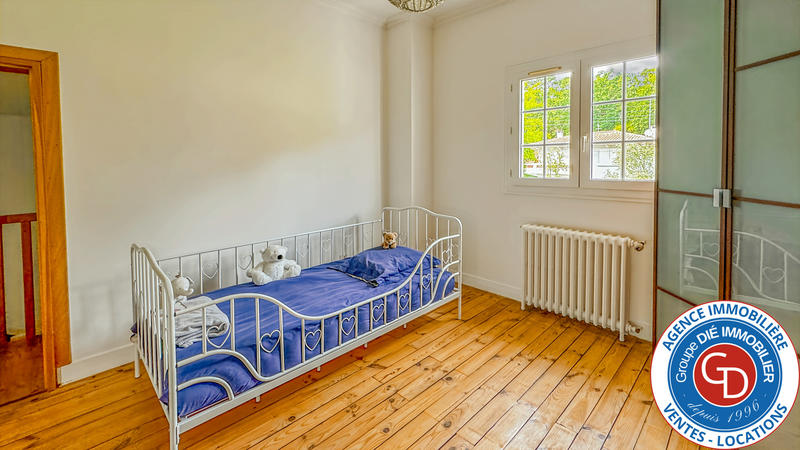 Maison - 160 m² - 6 pièces