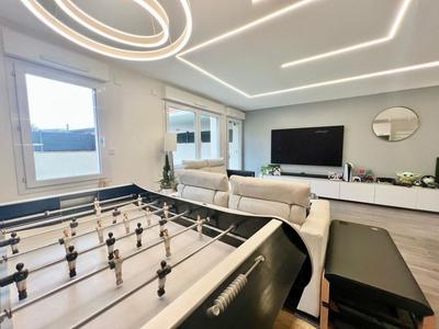 Duplex - 104 m² - 5 pièces