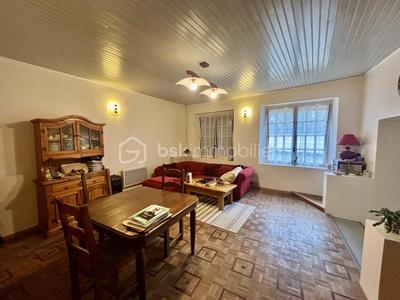 Corps de ferme - 140 m² - 6 pièces