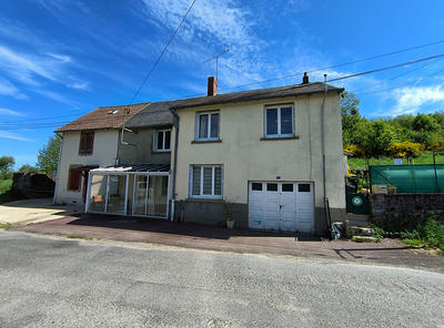 Maison - 102 m² - 4 pièces