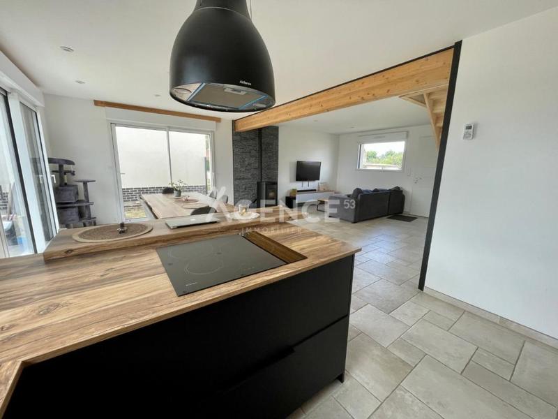 Maison - 135 m² - 6 pièces