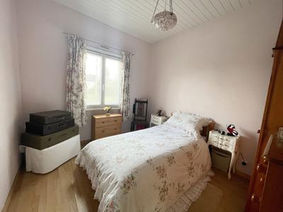 Maison - 122 m² - 7 pièces