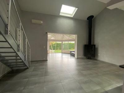 Maison - 160 m² - 7 pièces