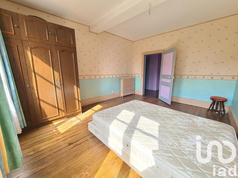 Maison - 222 m² - 7 pièces