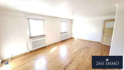 Maison - 200 m² - 8 pièces